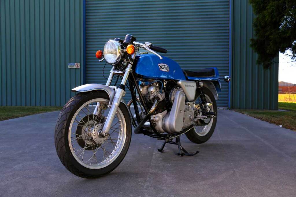 Norton Commando Supercharged del 1974