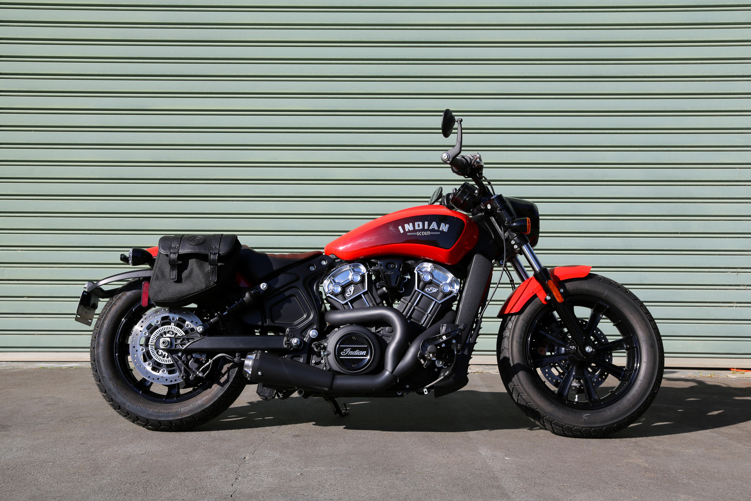 2022 Indian Scout Bobber red crs