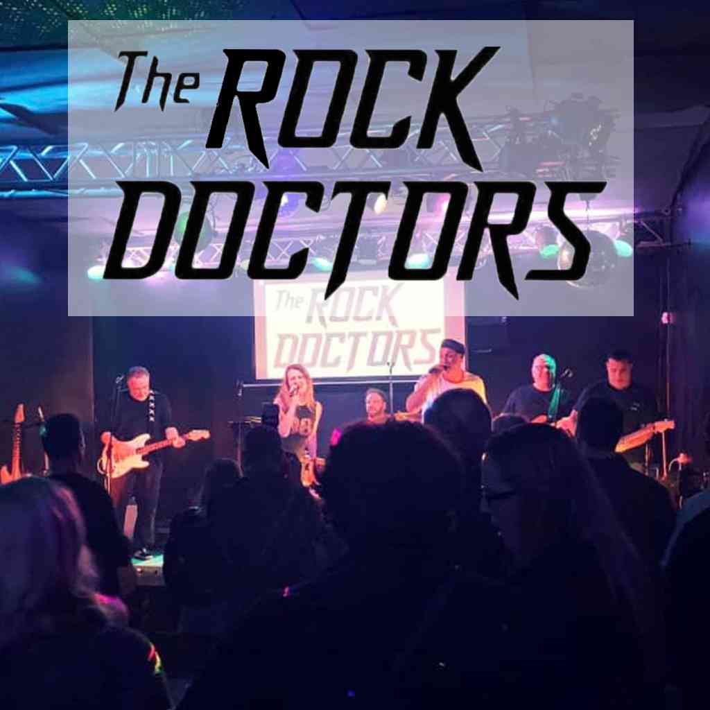 Живая музыка в Racer при участии The Rock Doctors